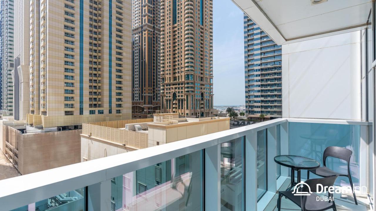 Dream Inn Apartments - Marina Arcade Tower 迪拜 外观 照片