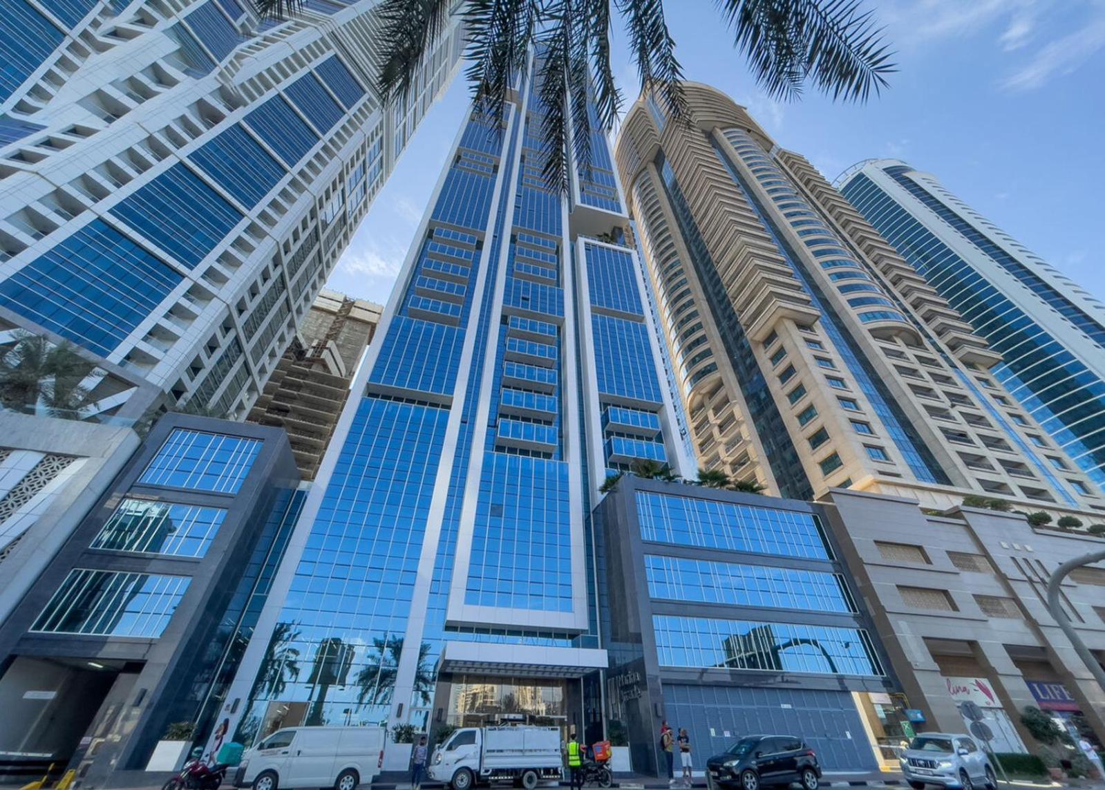 Dream Inn Apartments - Marina Arcade Tower 迪拜 外观 照片